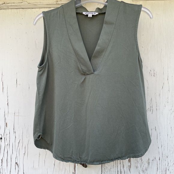 NANETTE LEPORE Blouse Women's Medium Green Sleeveless Short Tunic Top V-Neck - Picture 6 of 12